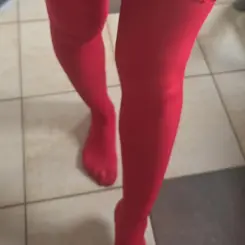 Mia, Szexpartner III. kerület, 28 év Nő III. kerület Budapest Magyarország, +36304836135