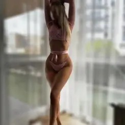Nati, Masszázs XI. kerület, 20 év Nő XI. kerület Budapest Magyarország, +36702671403
